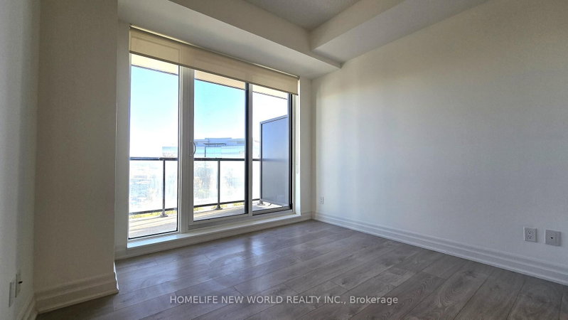 607 - 8 Rouge Valley Drive W