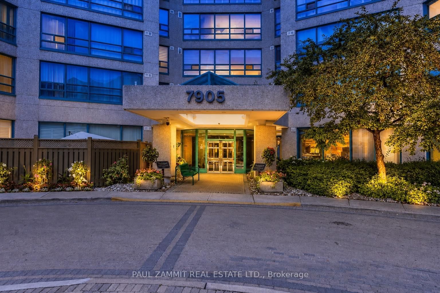 7905 Bayview Avenue • #323 • Markham, ON photo 2