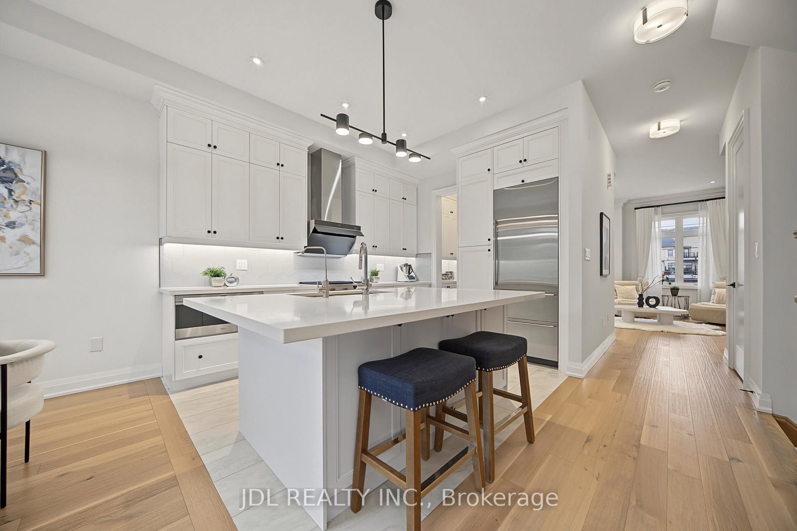 41 West Village Lane • Markham, ON photo 11