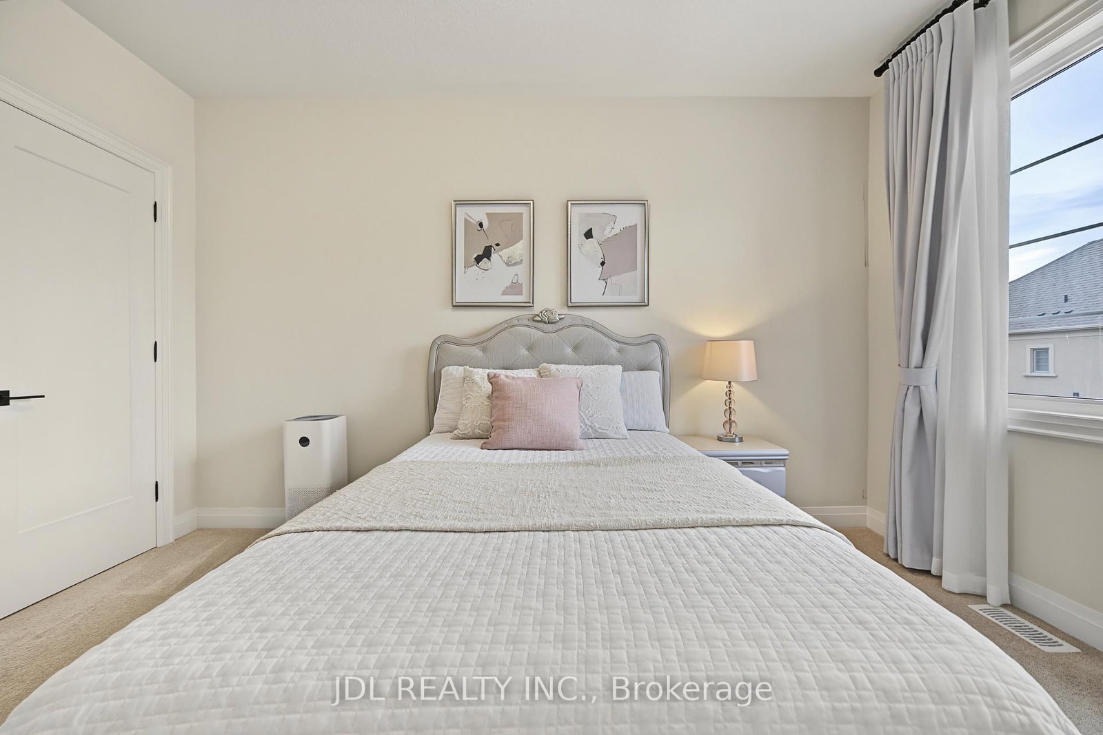 41 West Village Lane • Markham, ON photo 32