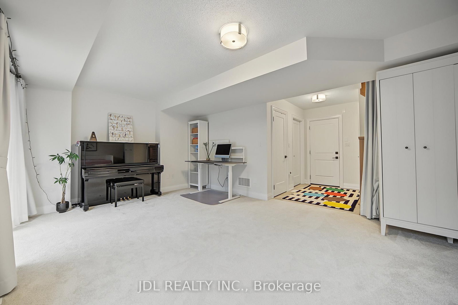 41 West Village Lane • Markham, ON photo 41