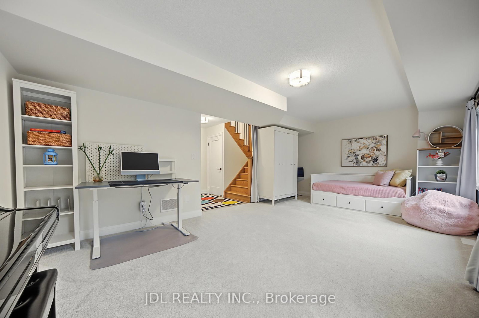 41 West Village Lane • Markham, ON photo 43