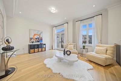 41 West Village Lane • Markham, ON photo 6
