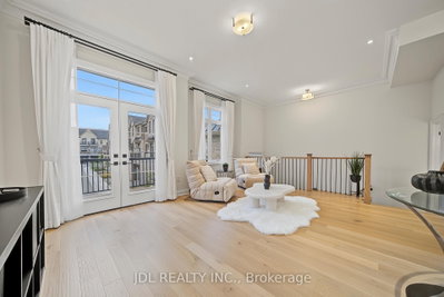 41 West Village Lane • Markham, ON photo 8