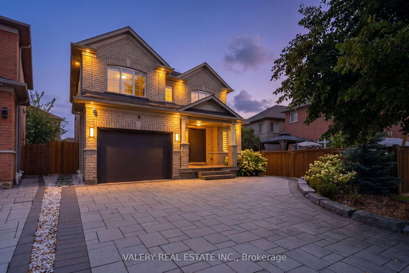 9 Vanguard Road