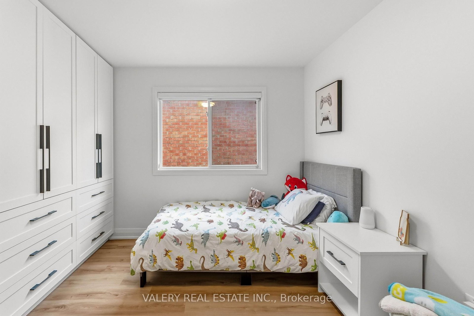 9 Vanguard Road • Vaughan, ON photo 24