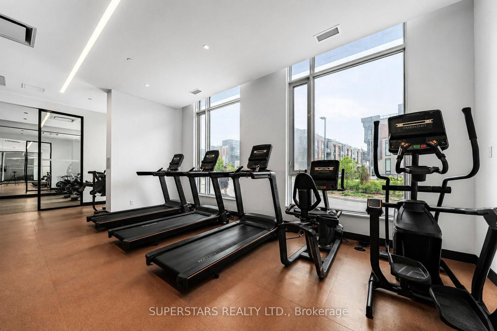2 David Eyer Road • #230 • Richmond Hill, ON photo 27