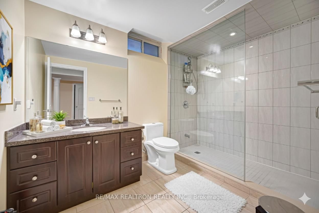 71 Glengordon Crescent • Markham, ON photo 18