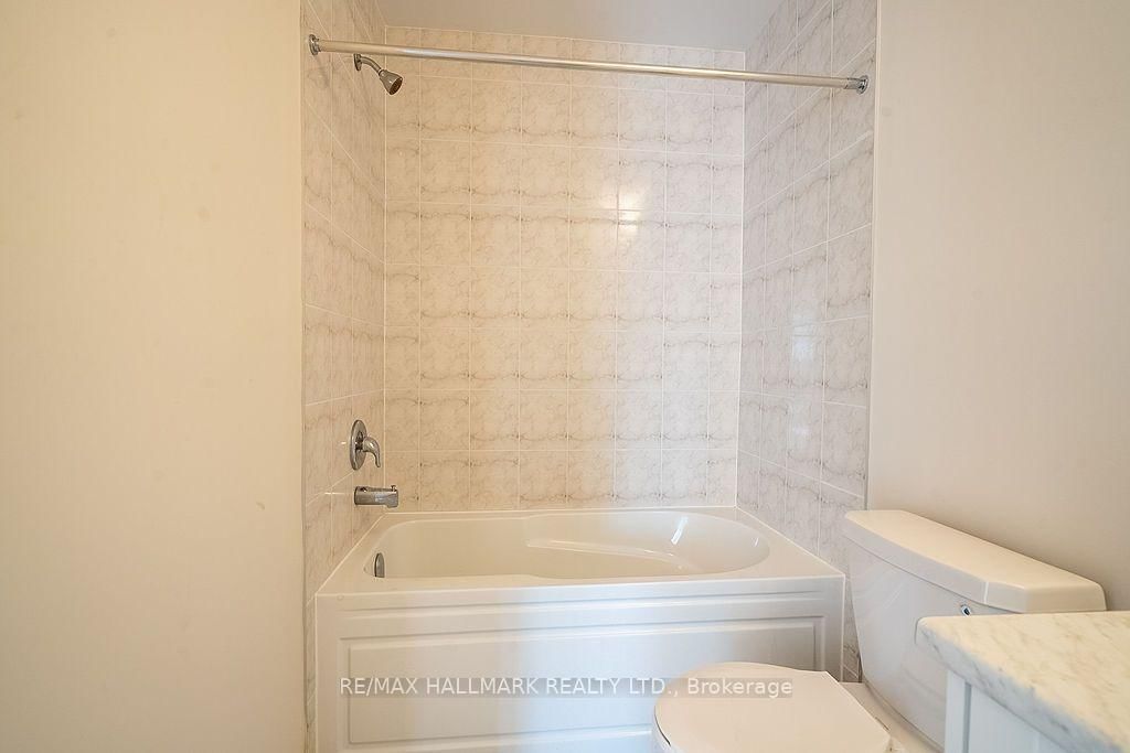 12 Dandara Gate • Vaughan, ON photo 35