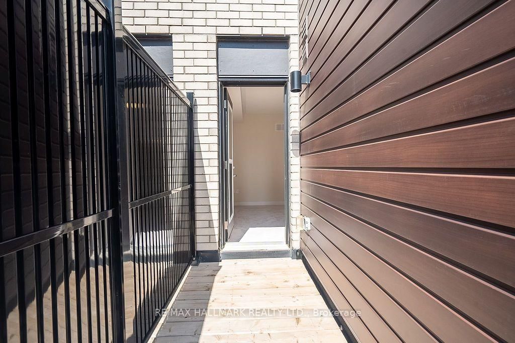 12 Dandara Gate • Vaughan, ON photo 38