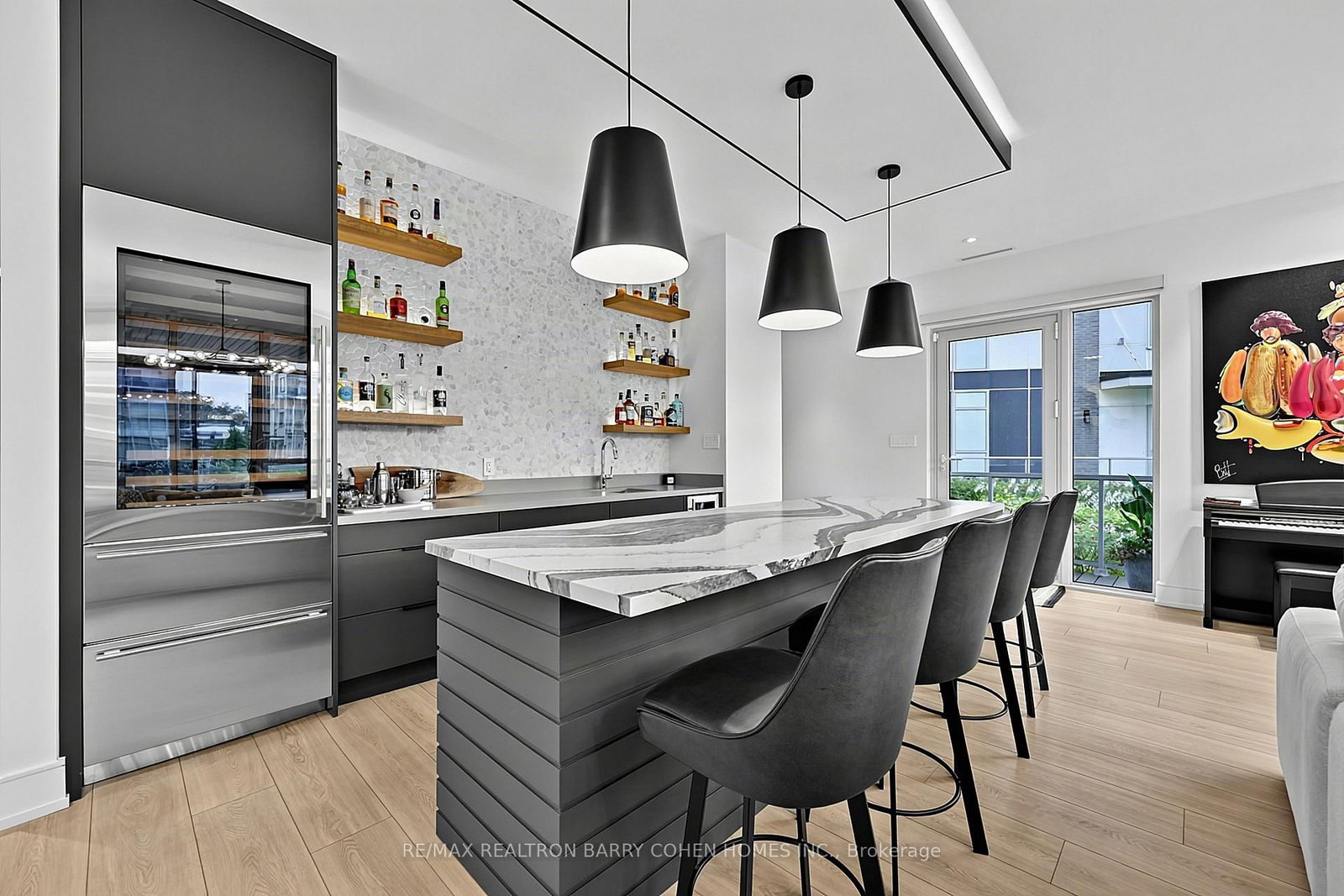 3674 Ferretti Court • Innisfil, ON photo 3