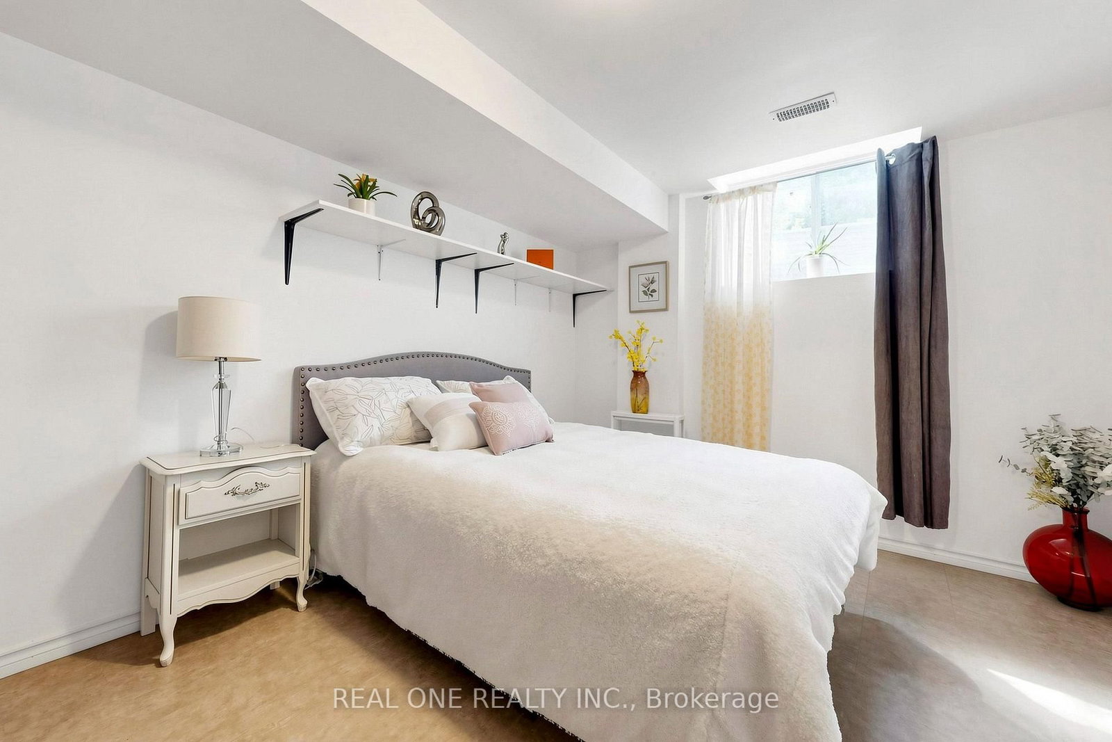 48 Lanark Street • Bradford West Gwillimbury, ON photo 34