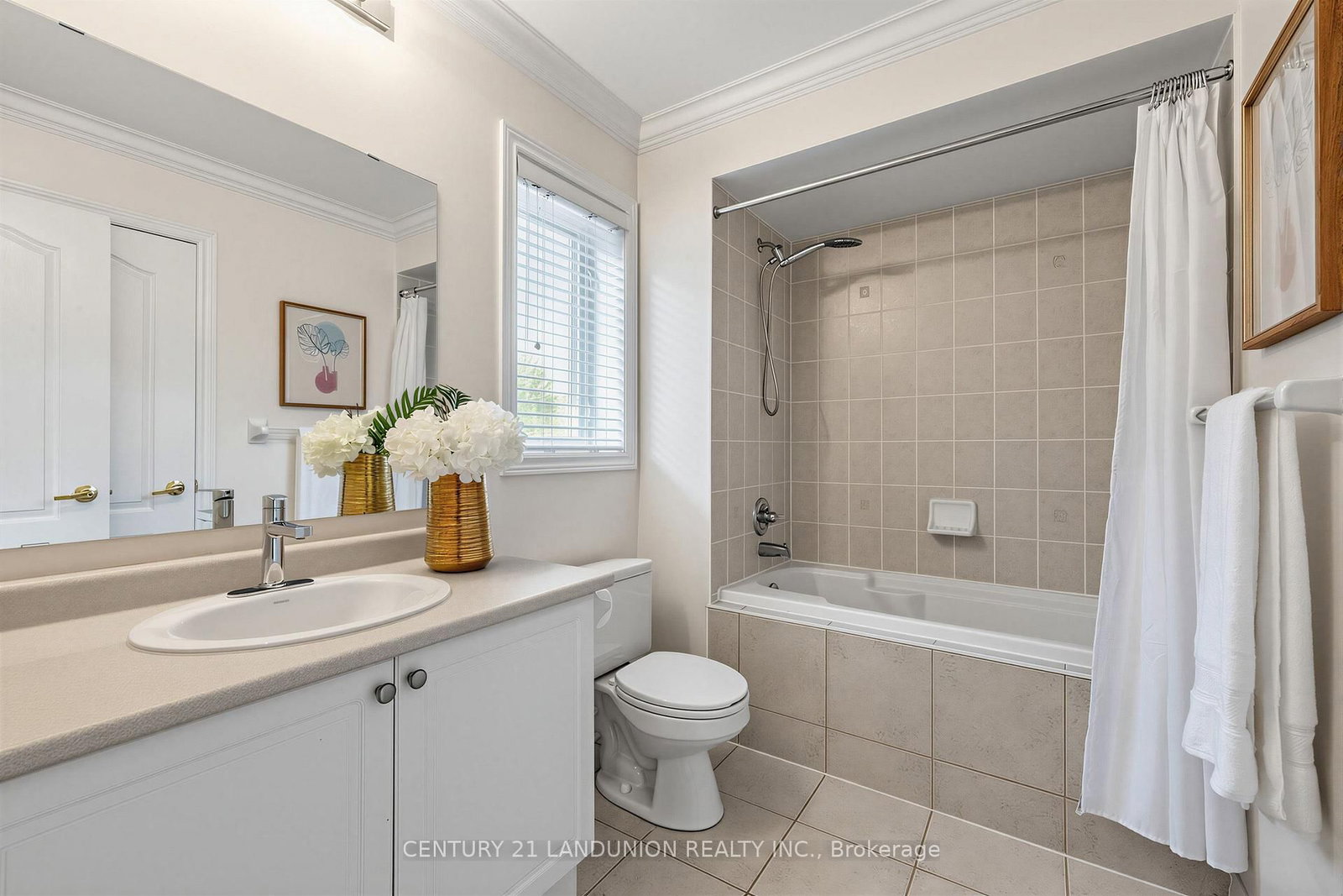 21 Hendel Drive • Vaughan, ON photo 16