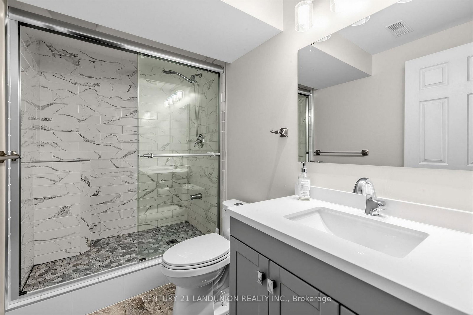 21 Hendel Drive • Vaughan, ON photo 20