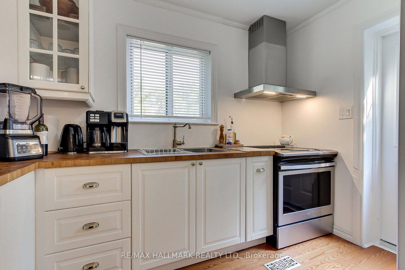 339 Neal Drive • Richmond Hill, ON photo 14