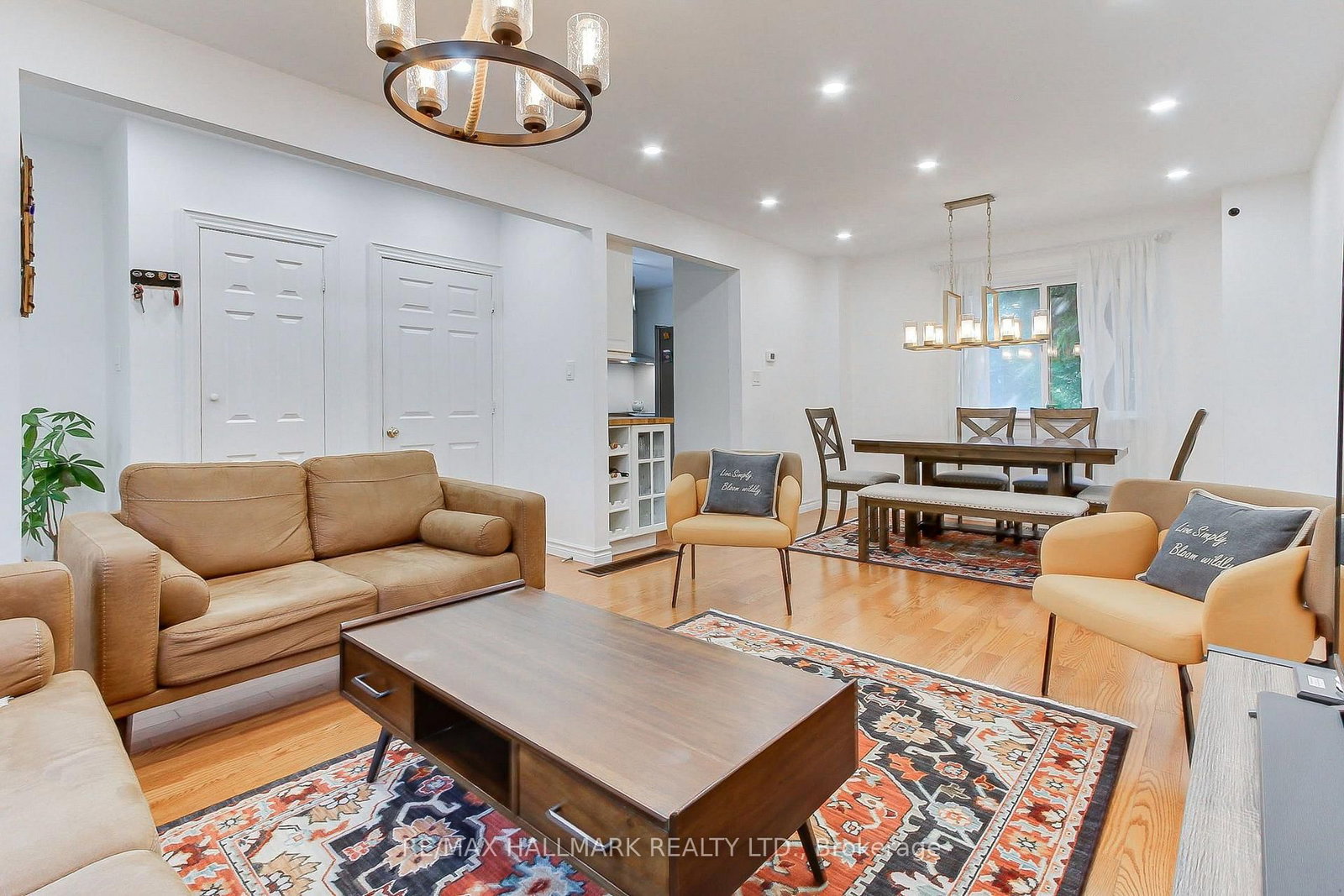 339 Neal Drive • Richmond Hill, ON photo 18
