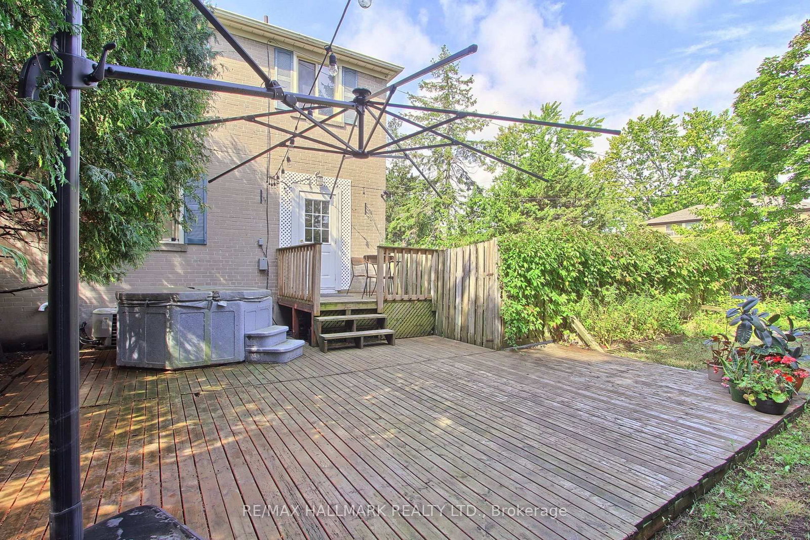 339 Neal Drive • Richmond Hill, ON photo 42