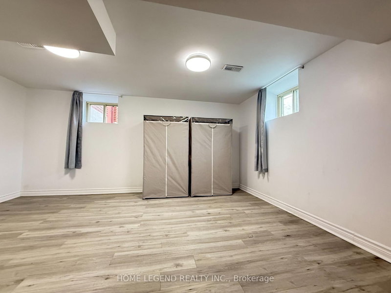 427 Taylor Mills Unit B Dr S photo 4