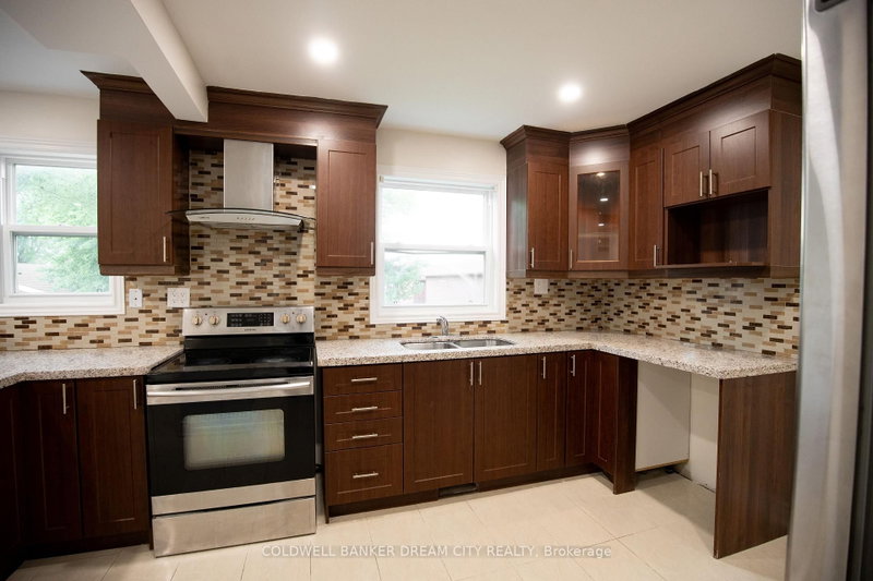 Upper - 22 Elm Grove Avenue