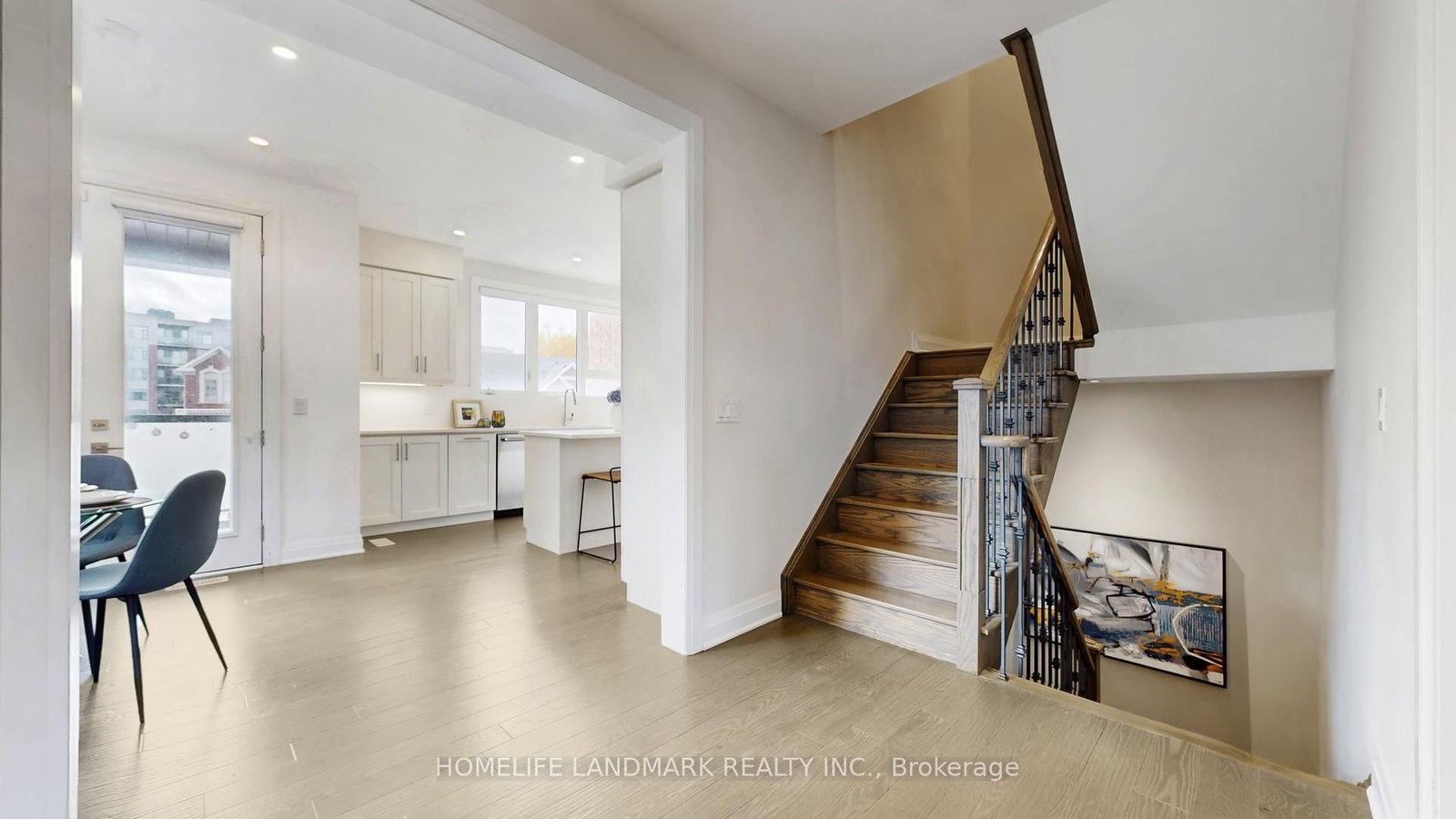 393 William Graham Drive • Aurora, ON photo 11