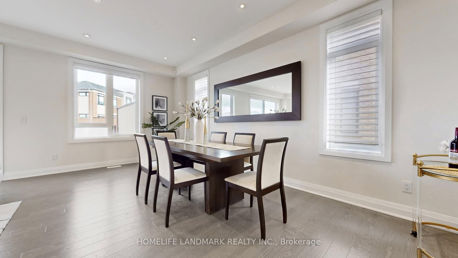 393 William Graham Drive • Aurora, ON photo 24