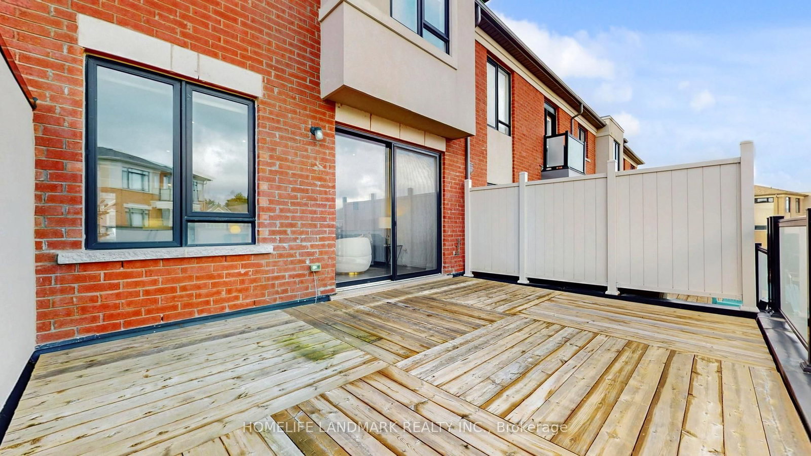 393 William Graham Drive • Aurora, ON photo 26