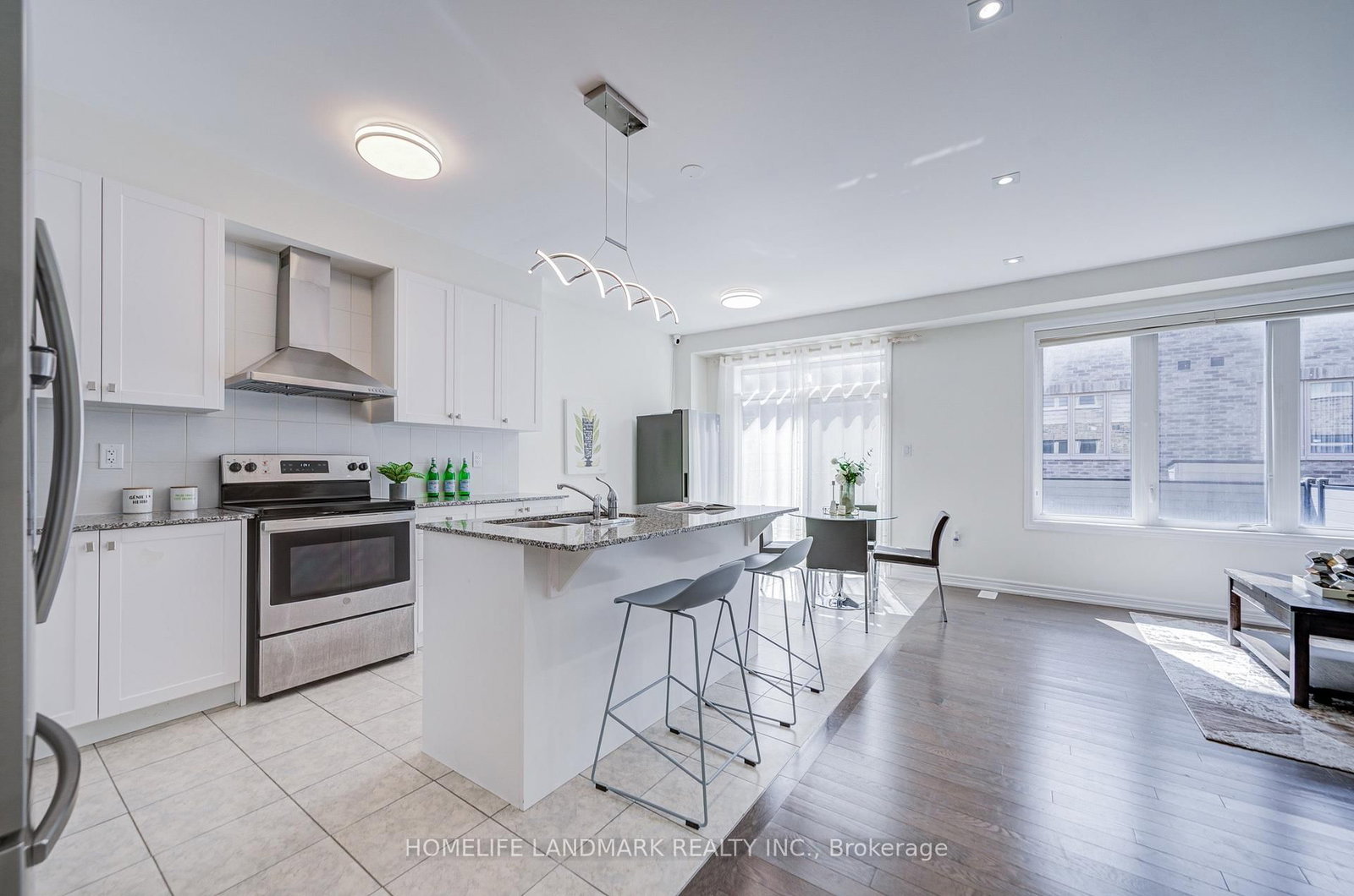 77 McCague Avenue • Richmond Hill, ON photo 16