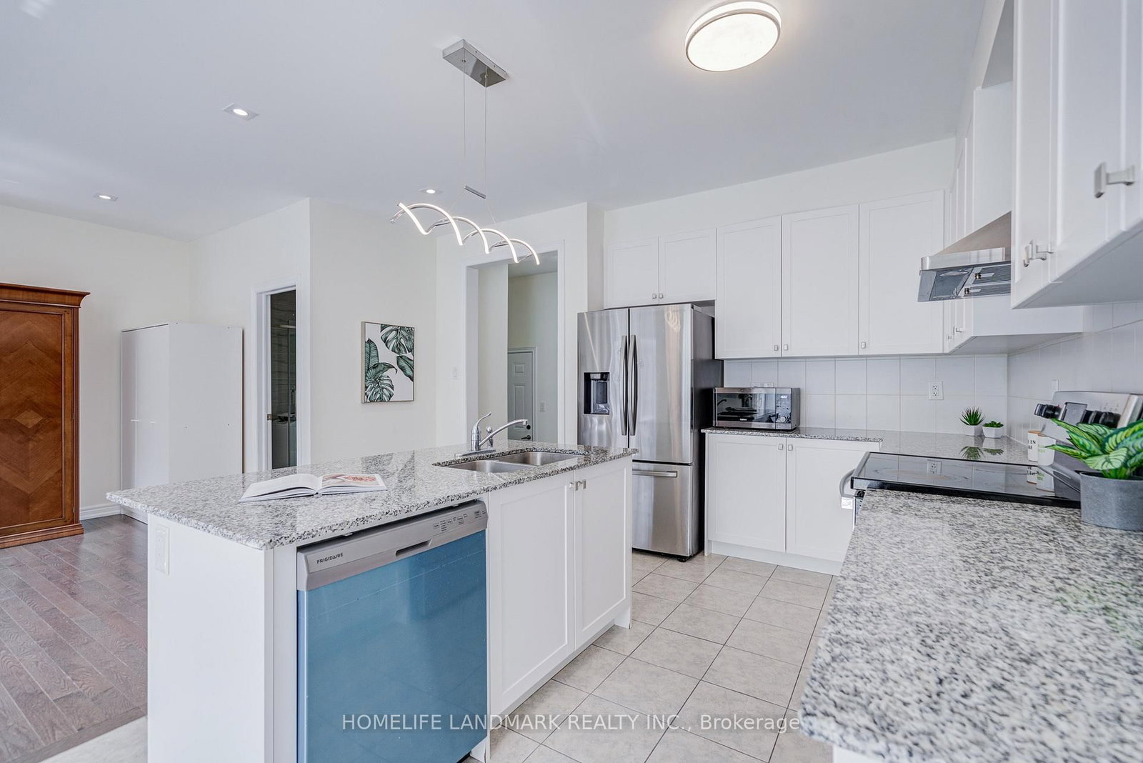 77 McCague Avenue • Richmond Hill, ON photo 19