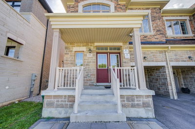 77 McCague Avenue • Richmond Hill, ON photo 4