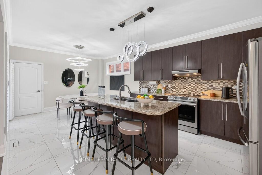 109 Vipond Way • Bradford West Gwillimbury, ON photo 23