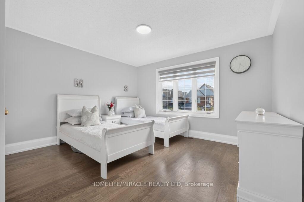 109 Vipond Way • Bradford West Gwillimbury, ON photo 35