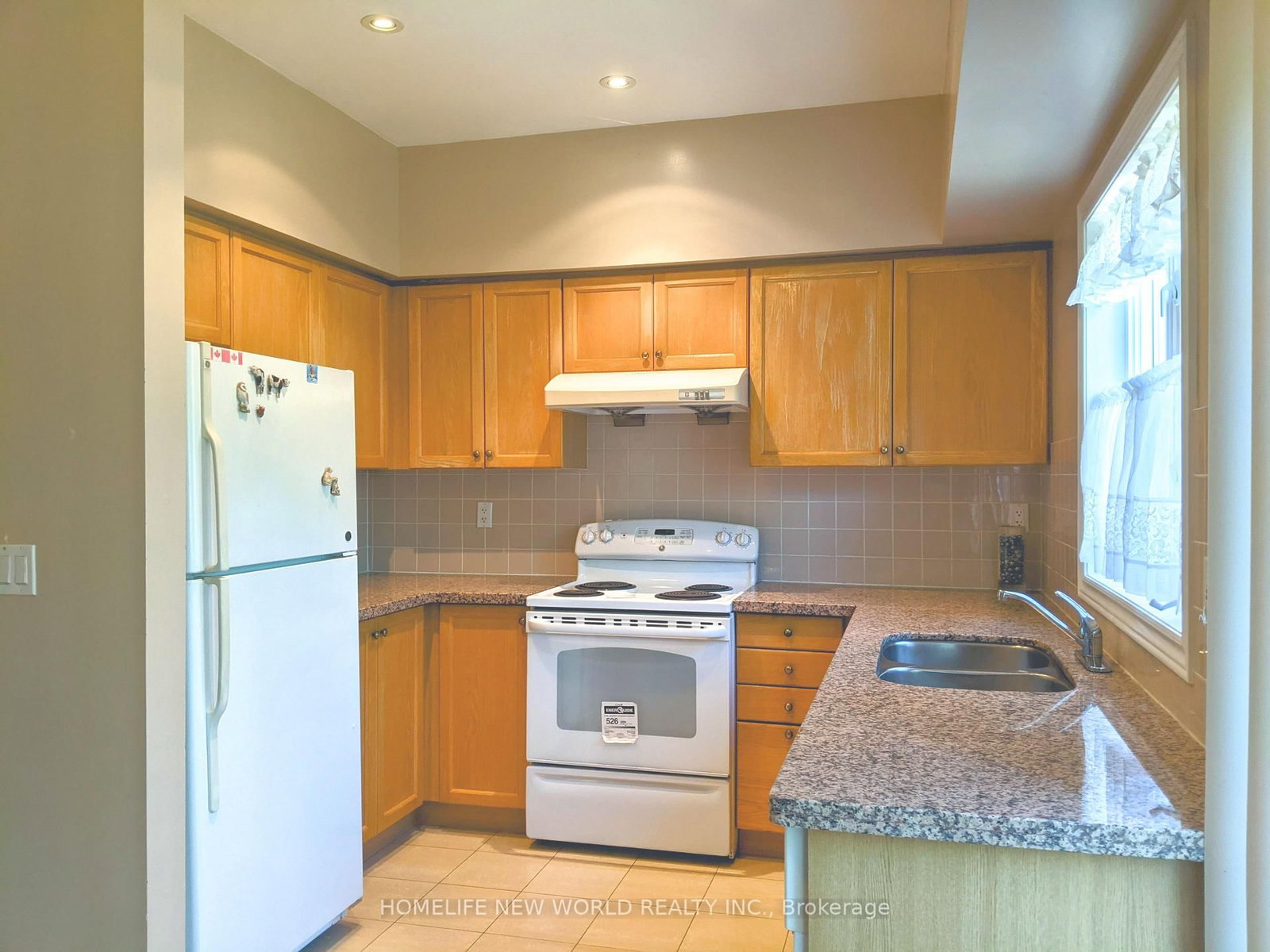 9133 Bayview Avenue • #38 • Richmond Hill, ON photo 10