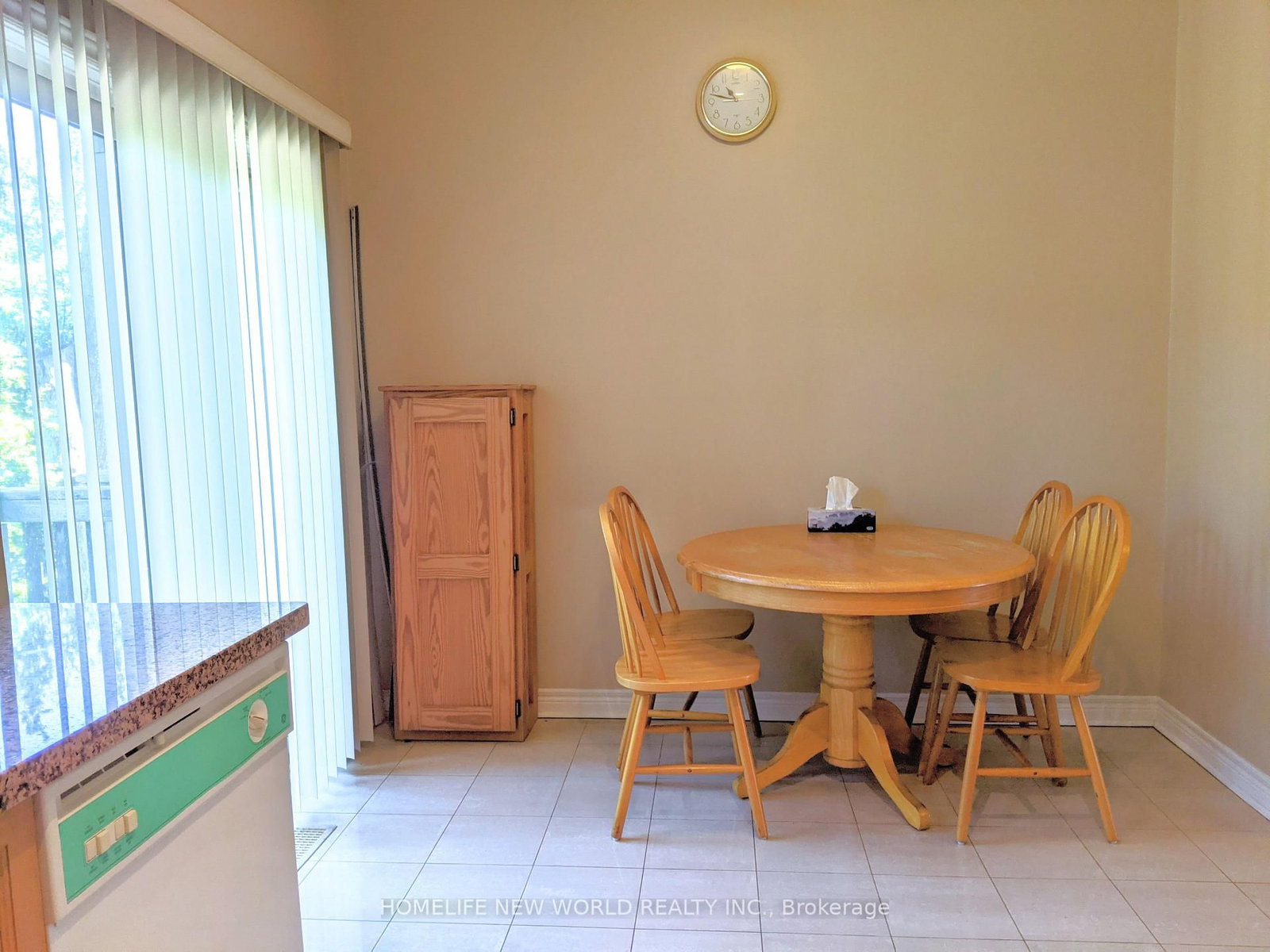 9133 Bayview Avenue • #38 • Richmond Hill, ON photo 11