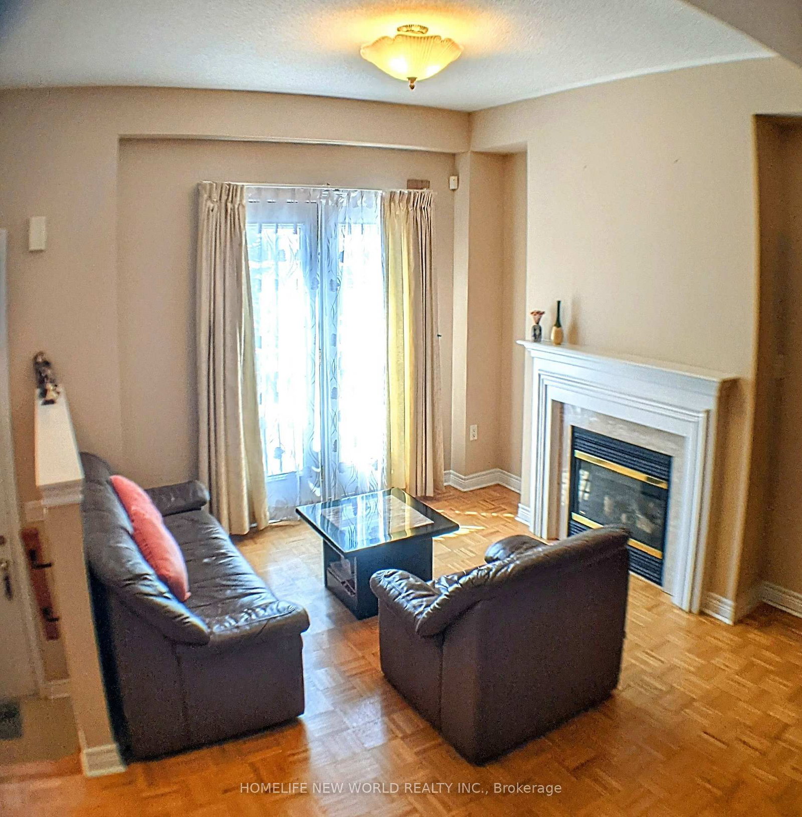 9133 Bayview Avenue • #38 • Richmond Hill, ON photo 5