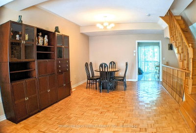 9133 Bayview Avenue • #38 • Richmond Hill, ON photo 8