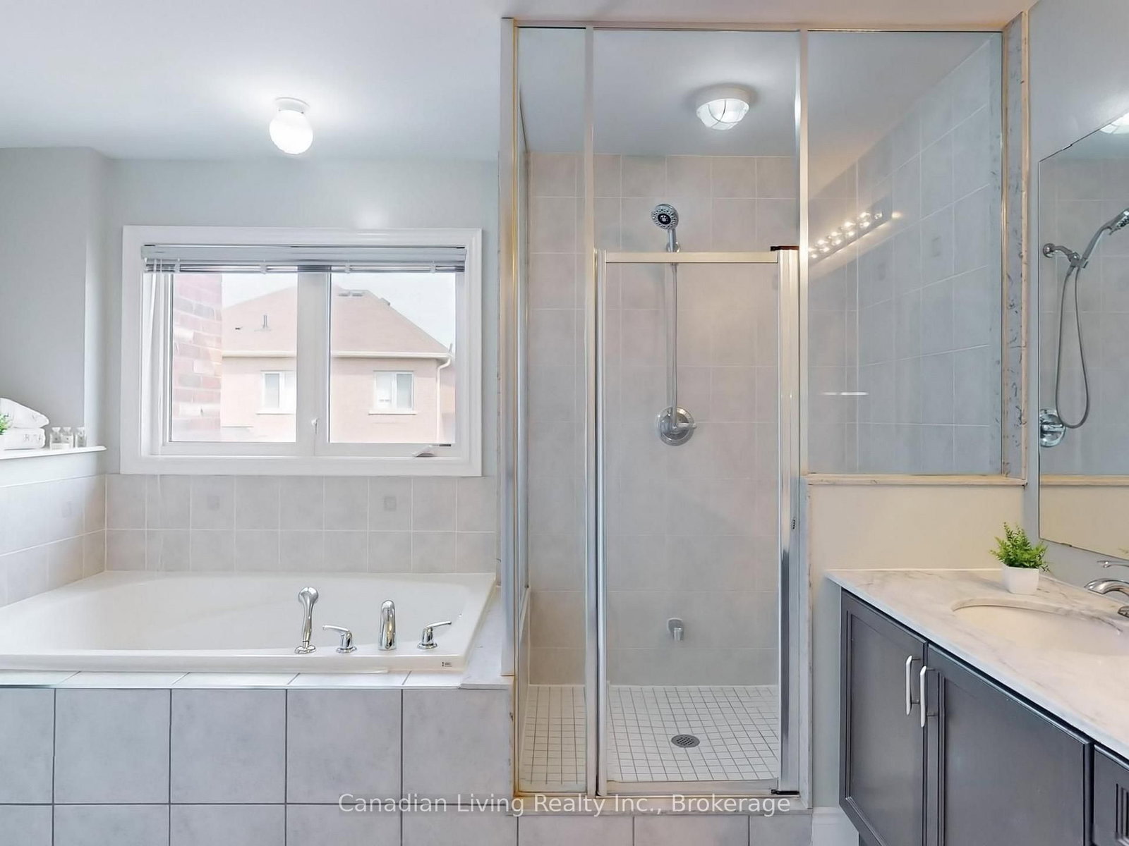 283 John Davis Gate • Whitchurch-Stouffville, ON photo 24