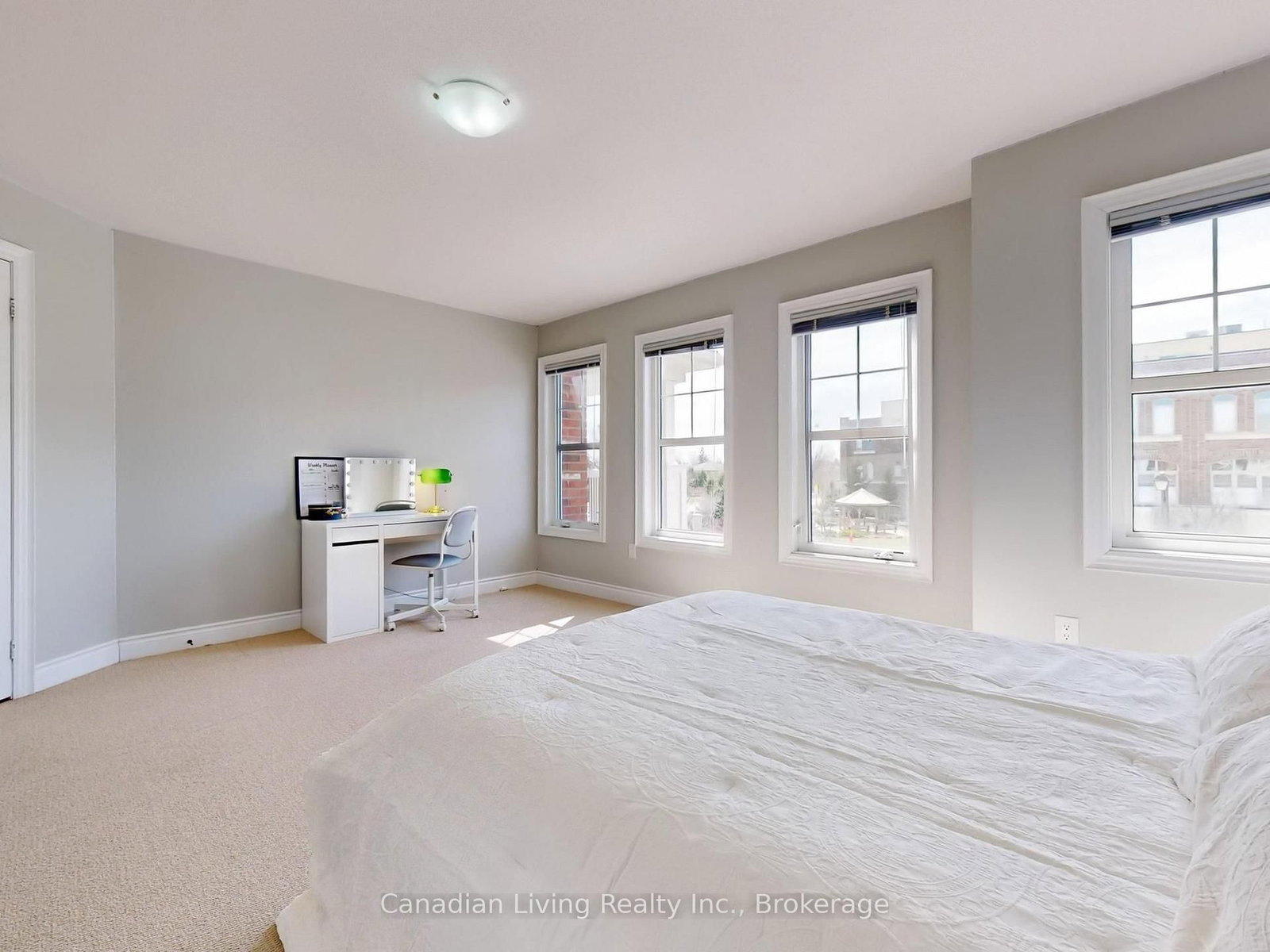 283 John Davis Gate • Whitchurch-Stouffville, ON photo 27