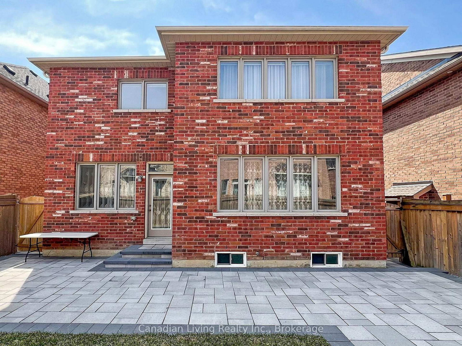 283 John Davis Gate • Whitchurch-Stouffville, ON photo 39
