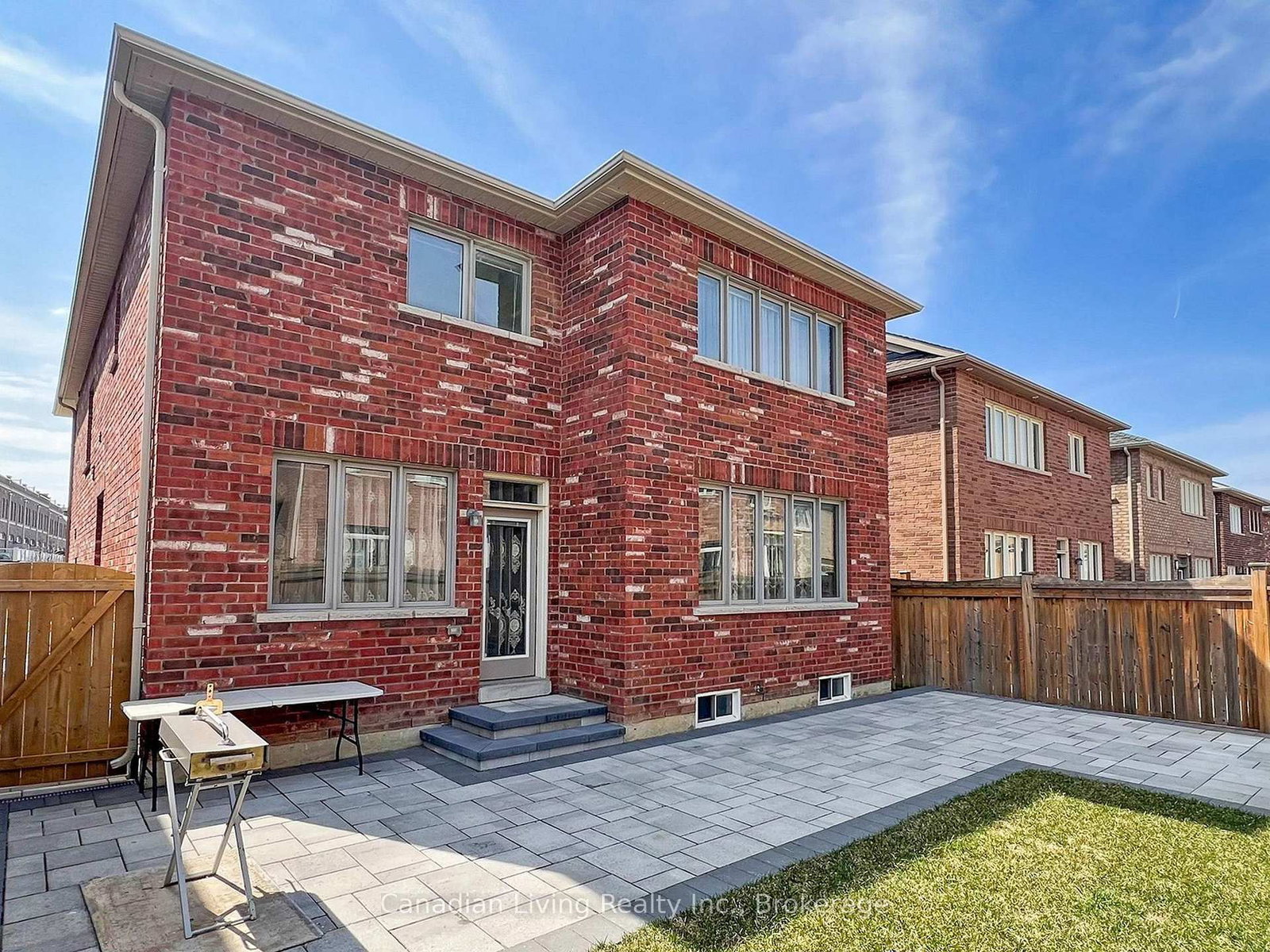 283 John Davis Gate • Whitchurch-Stouffville, ON photo 40