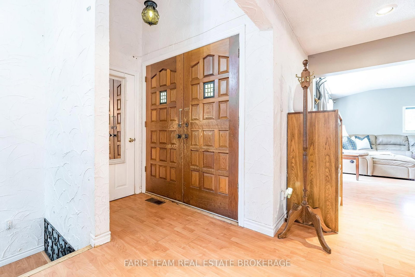 175 South Summit Farm Road • King, ON photo 10
