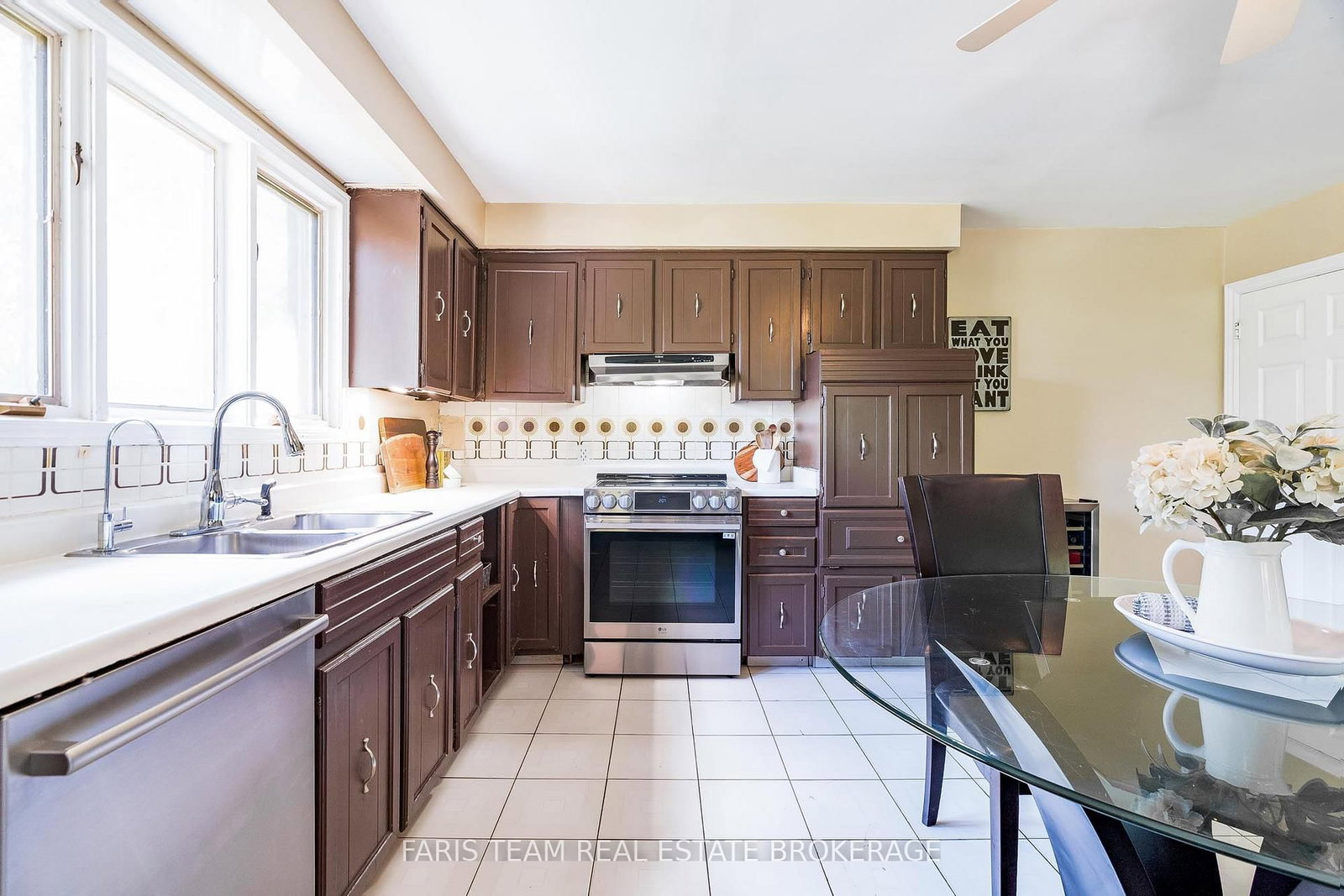 175 South Summit Farm Road • King, ON photo 13