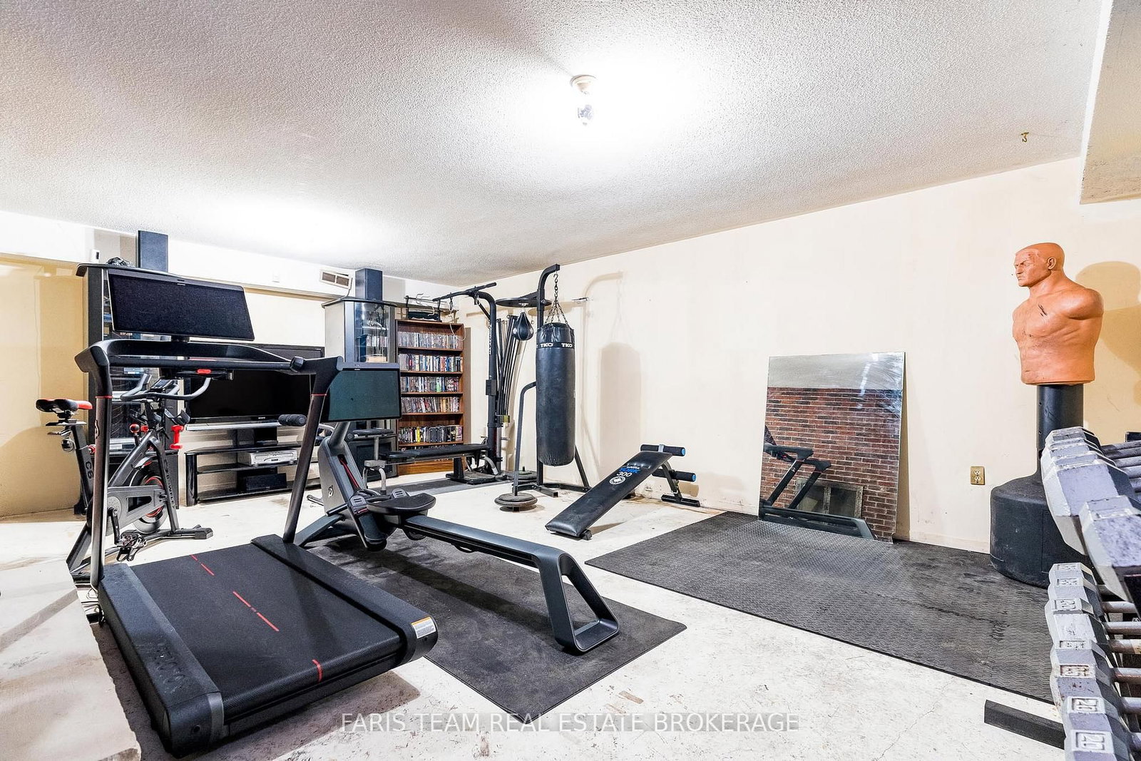 175 South Summit Farm Road • King, ON photo 26