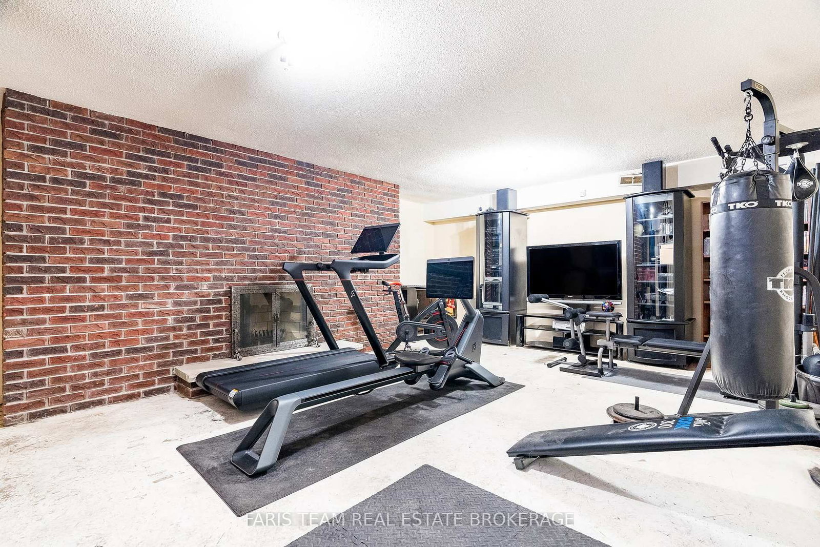 175 South Summit Farm Road • King, ON photo 27