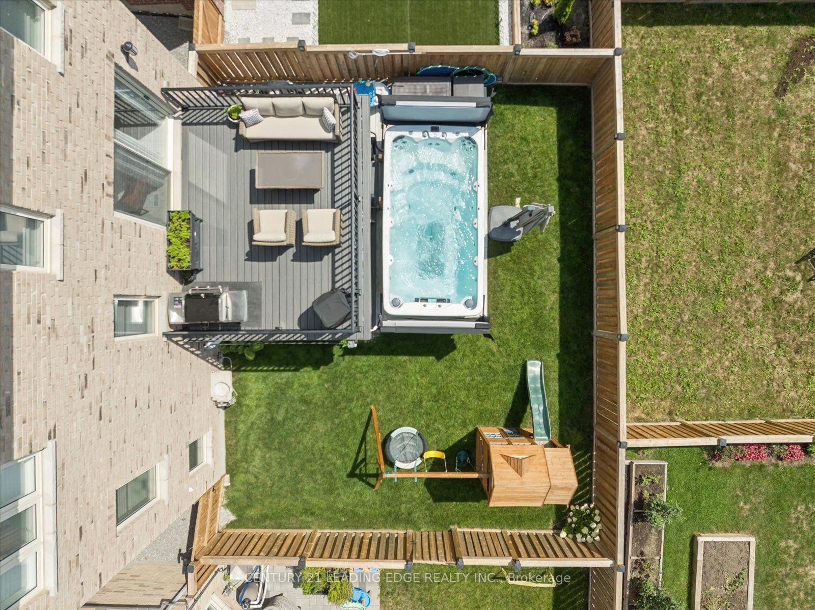 109 Ben Sinclair Avenue • East Gwillimbury, ON photo 28