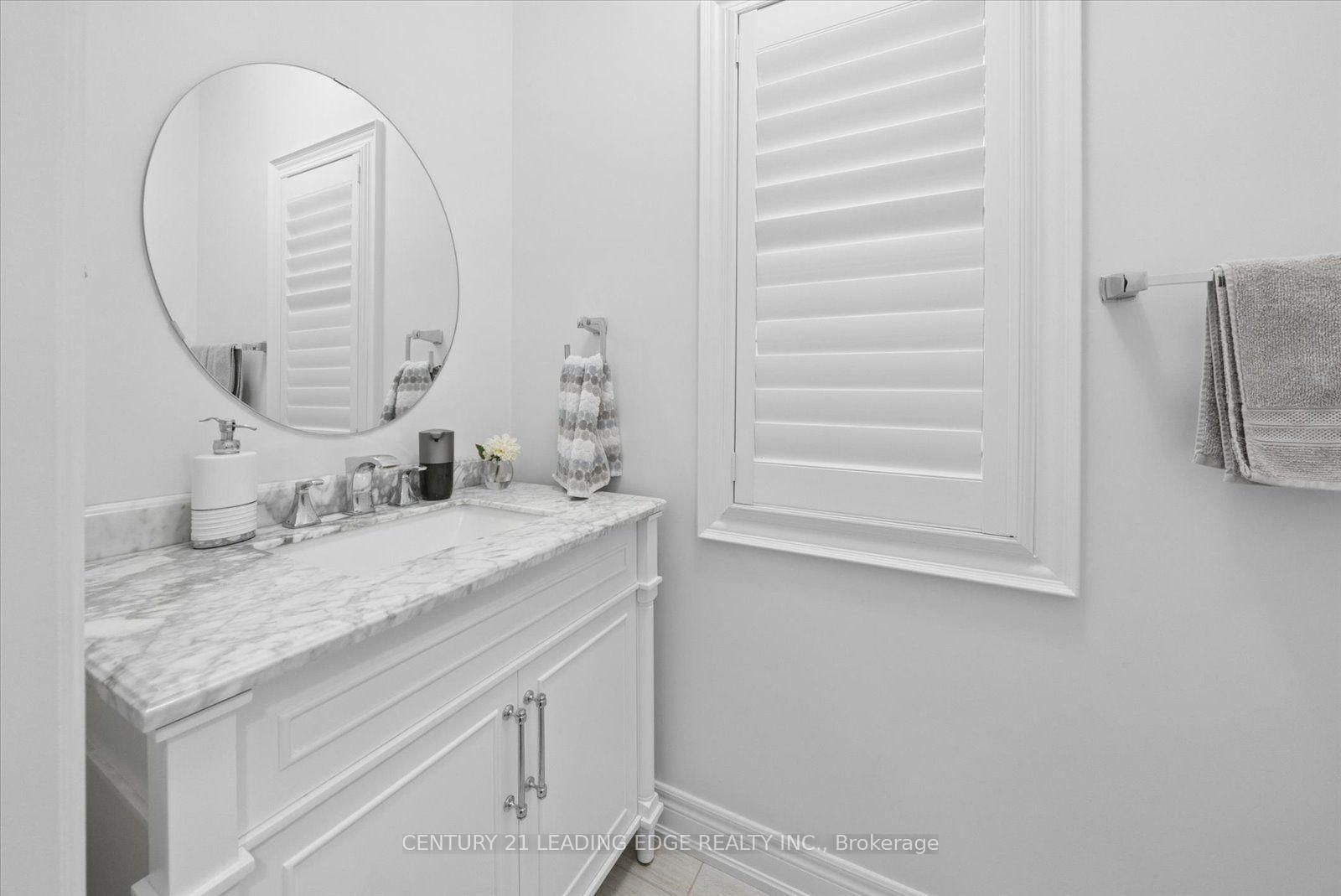 109 Ben Sinclair Avenue • East Gwillimbury, ON photo 30