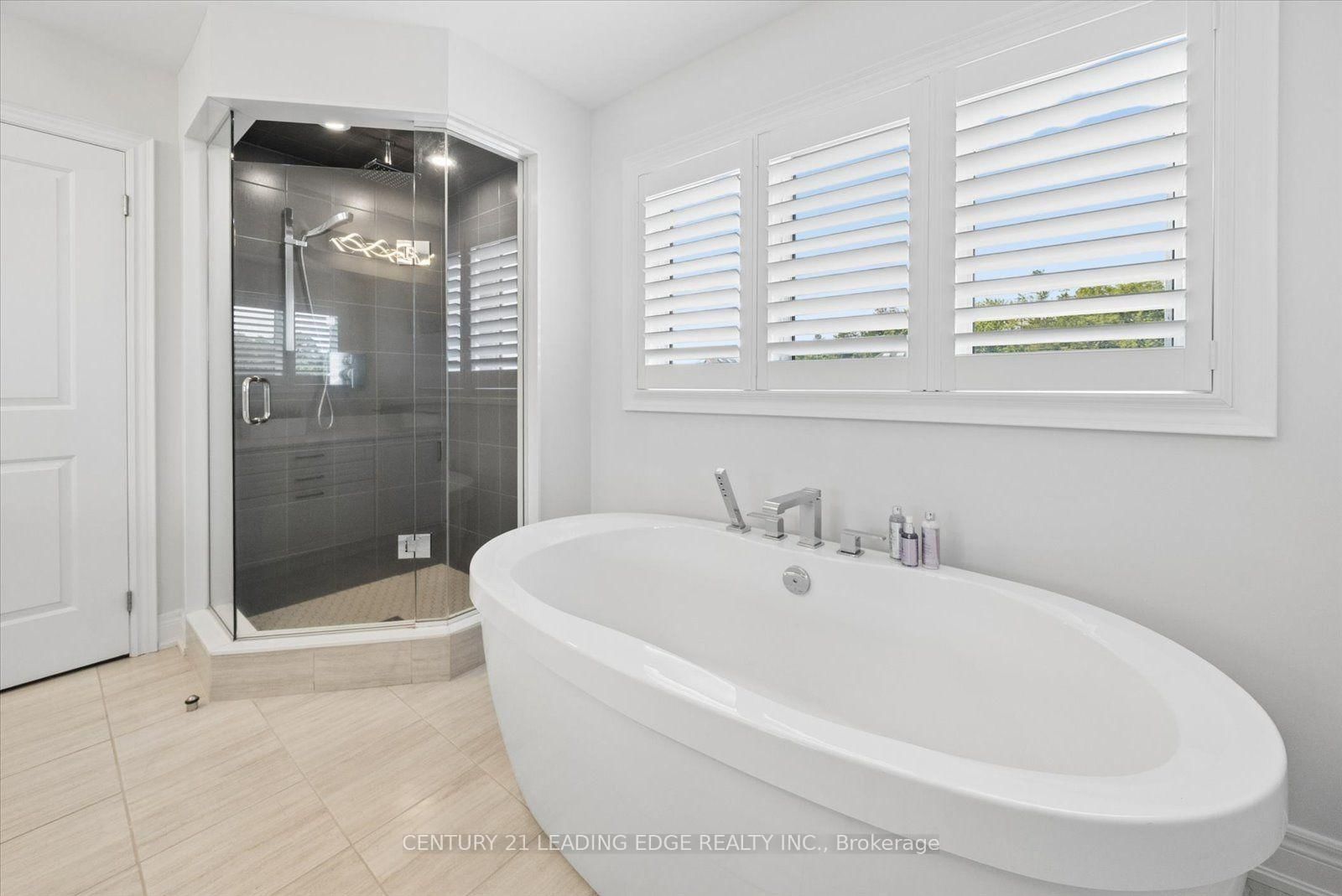 109 Ben Sinclair Avenue • East Gwillimbury, ON photo 37