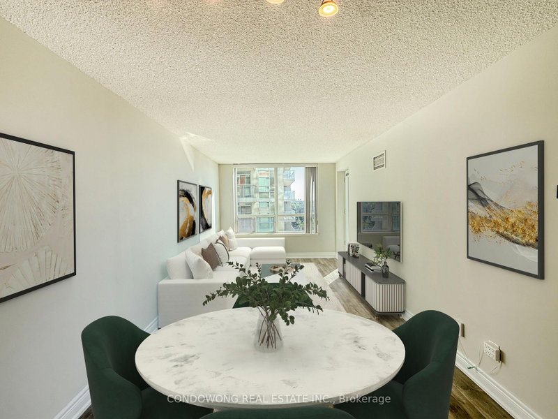 318 - 62 Suncrest Boulevard