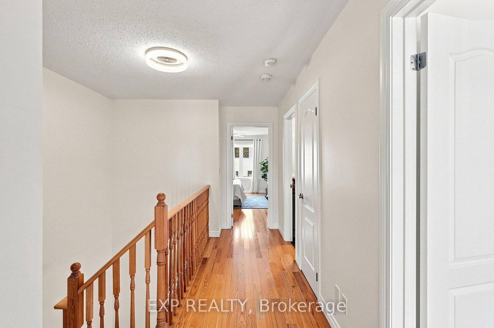 128 Chessington Avenue • East Gwillimbury, ON photo 22