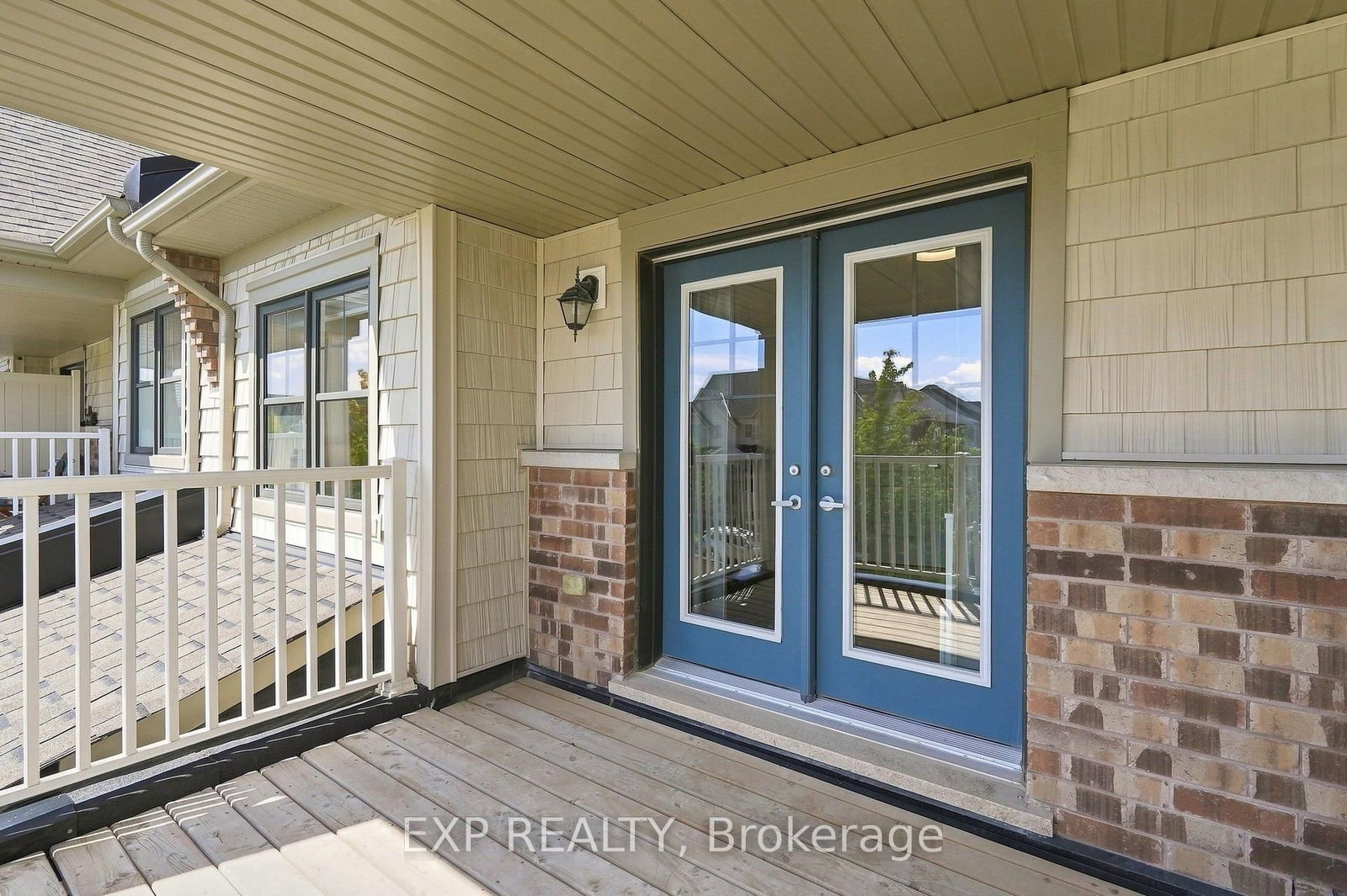 128 Chessington Avenue • East Gwillimbury, ON photo 35