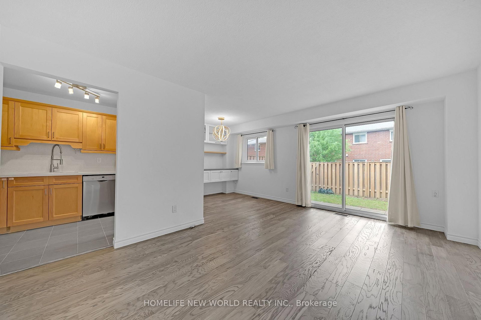 81 Niles Way • #353 • Markham, ON photo 10